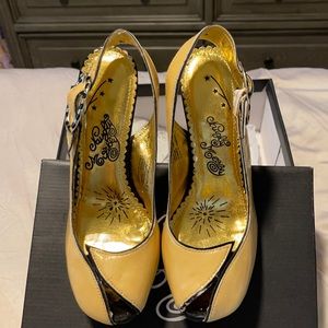 Naughty Monkey patent heels